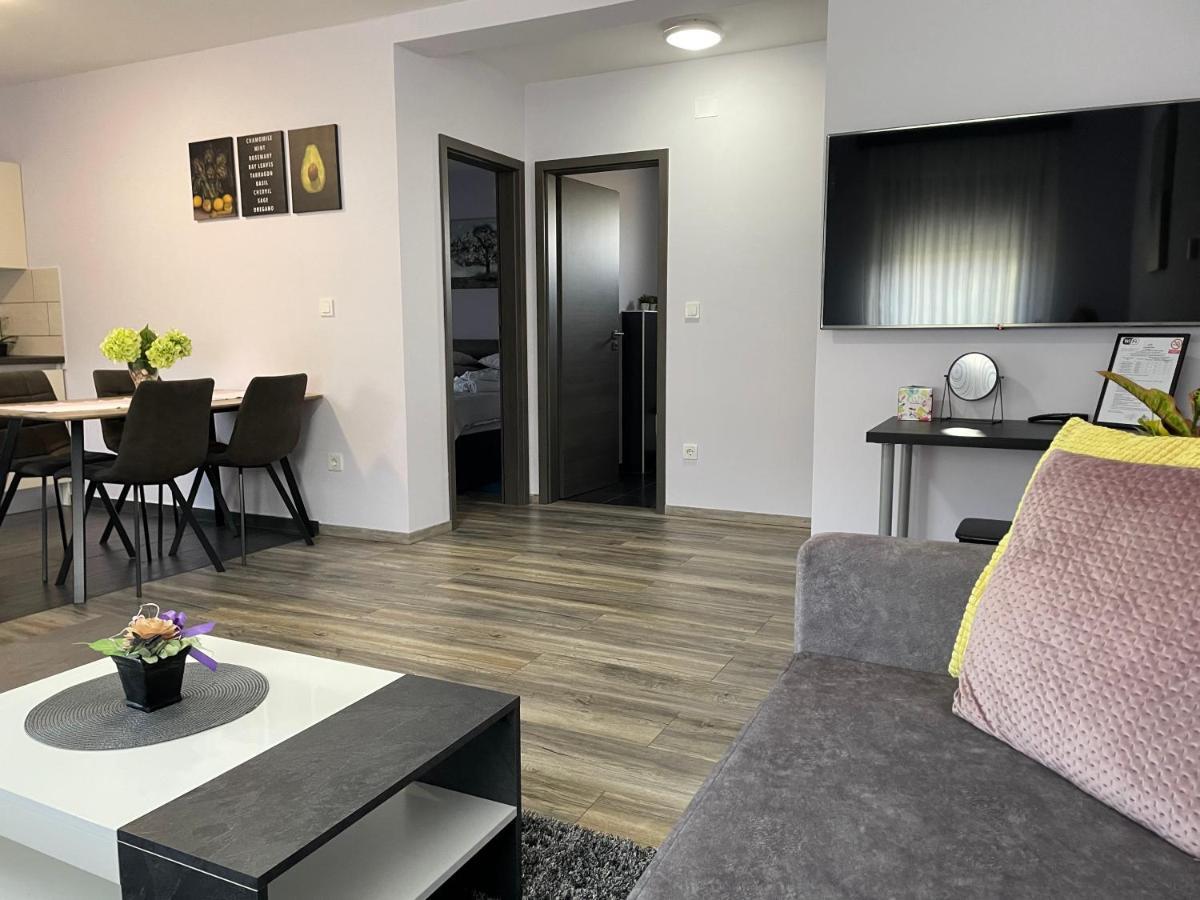 Apartments Dora Sveti Martin Na Muri Dış mekan fotoğraf